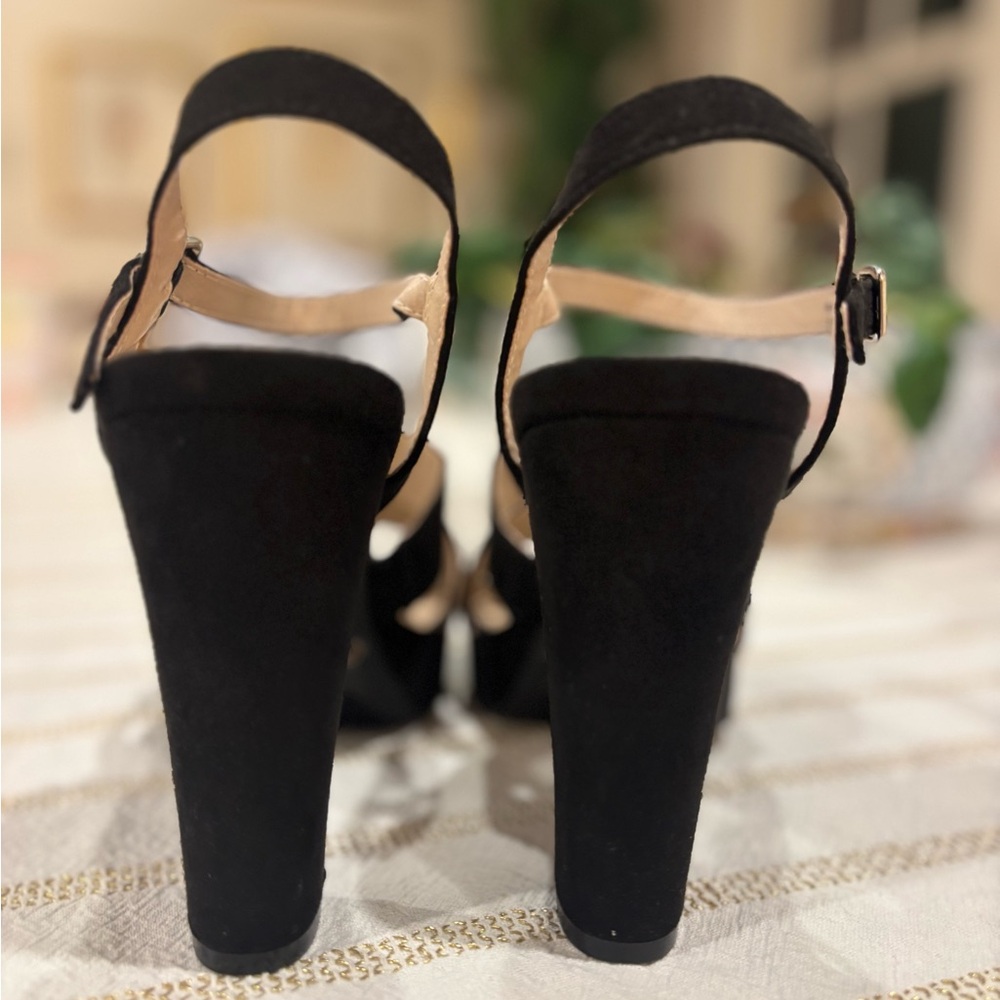 Chinese Laundry Los Angeles Black Strappy Platform Heels size 9 suede finish - Picture 4 of 6